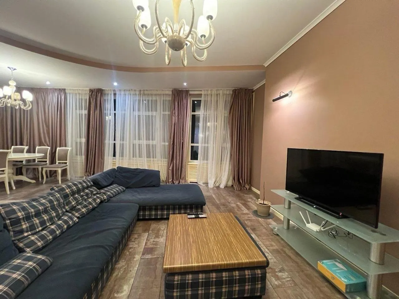 Apartment On Klovsky Uzviz Kiew Ukraine