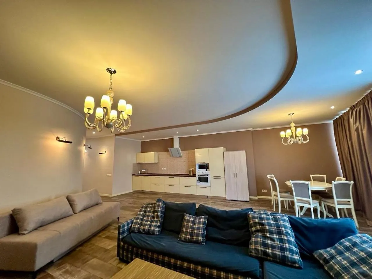 Apartment On Klovsky Uzviz Kiew